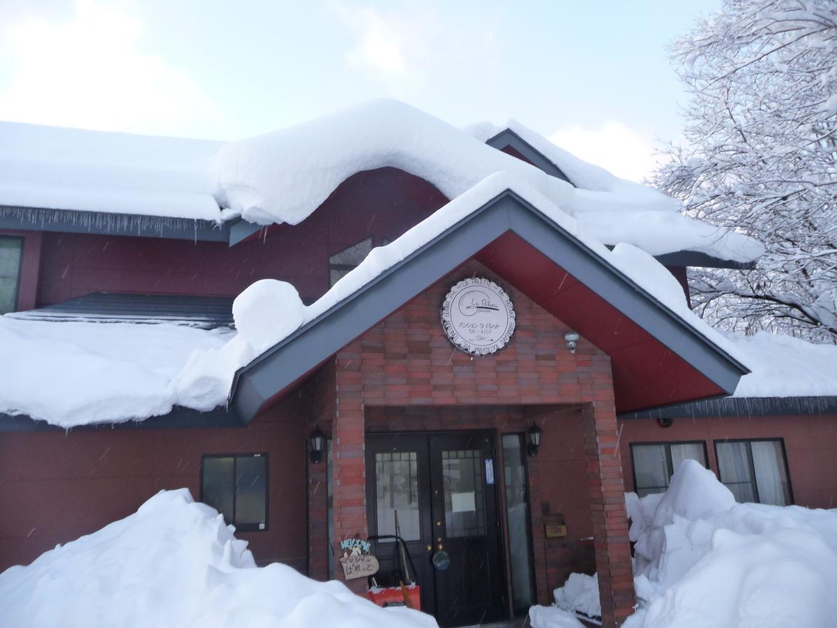 Pension La Palette Katashina Экстерьер фото